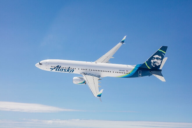 Alaska Airlines aircraft turning inflight