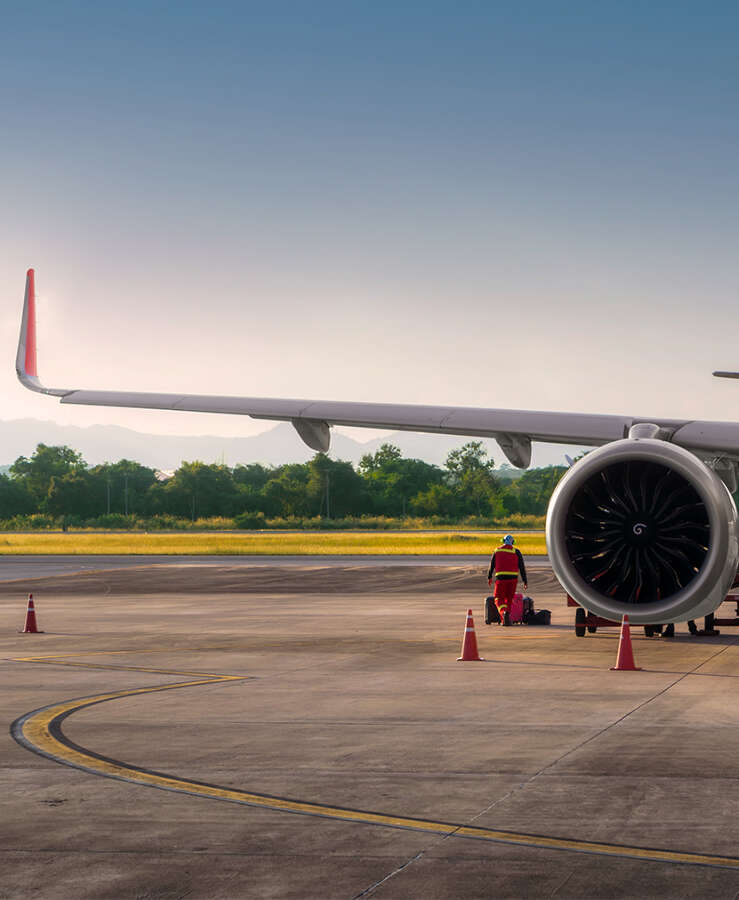 SAF refuelling plane