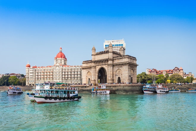 Earn Qantas Points from Sydney to Mumbai via Bangalore