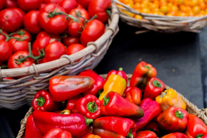 Capsicums and tomatos byron markets