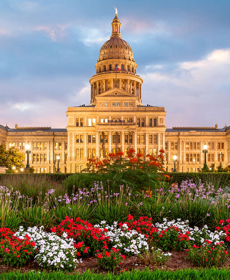 Sunset, Austin State Capitol Building, Austin, Texas, America