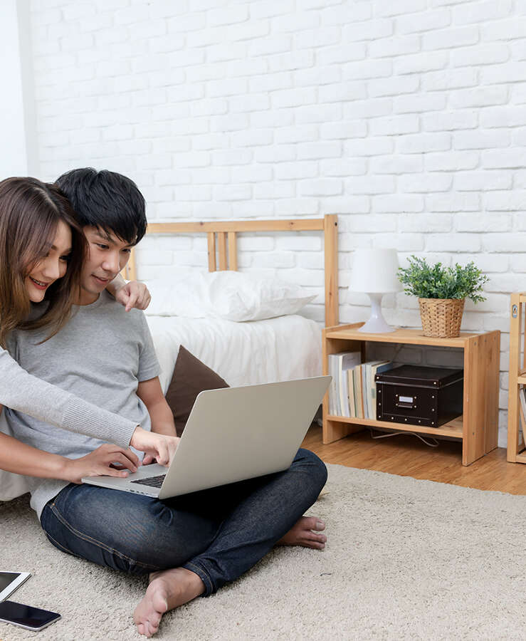 Couple on computer