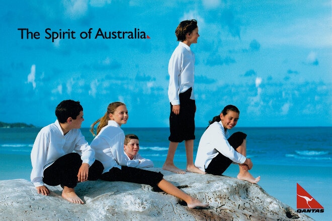 Postcard of 90s Qantas Choir 