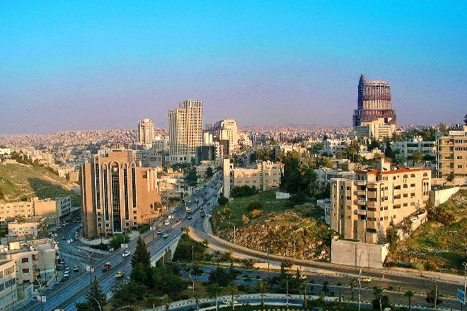 Earn Qantas Points from Dubai to Amman