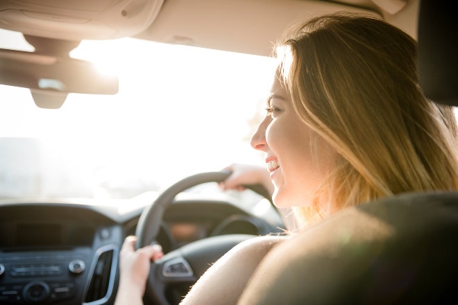 lady in car