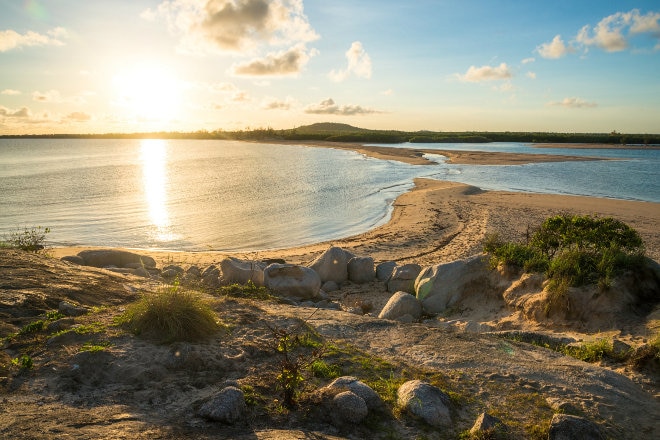 gove water and rocks at sunrise