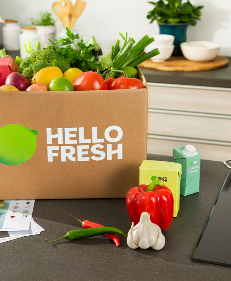 Sample contents of a Hellofresh delivery box