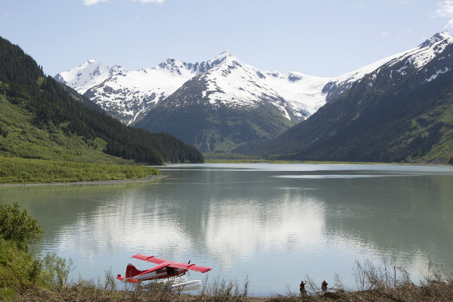 Earn Qantas Points from Seattle to Anchorage