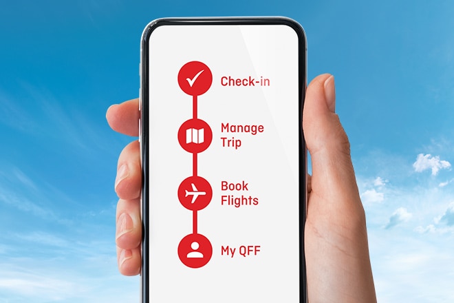 Man using Qantas App