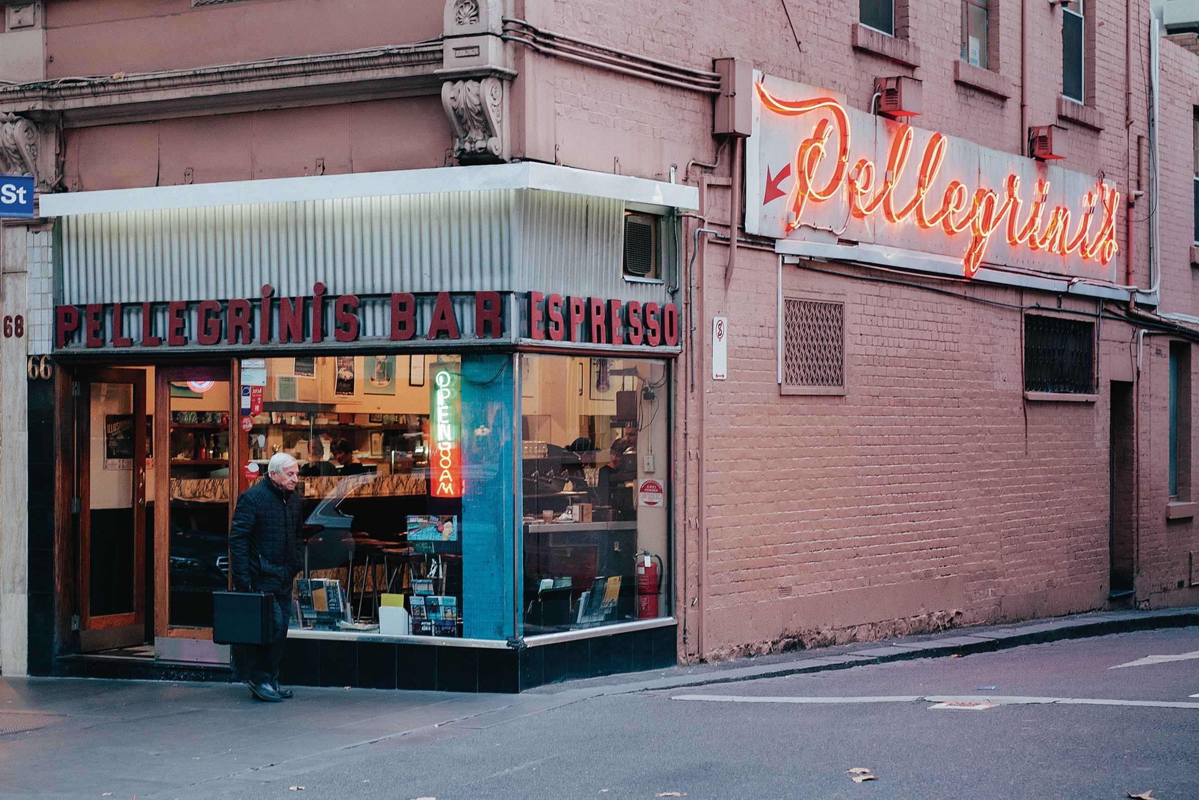 melbourne-icon-pellegrini-s-espresso-bar-travel-insider