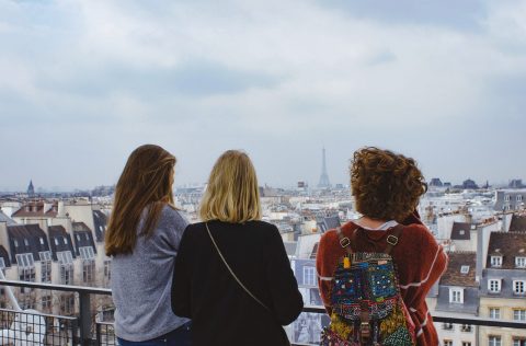 Friends travelling together