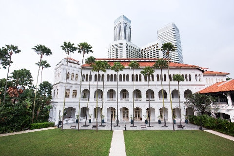 The exterior facade of Raffles Hotel in Singapore